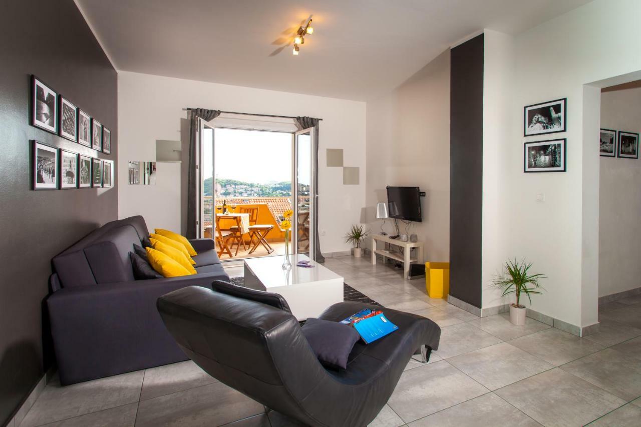 Two Bedroom Apartment With Sea View & Balcony Dubrownik Zewnętrze zdjęcie